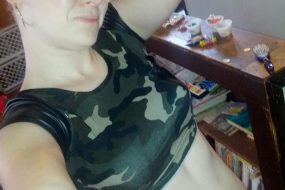 Sexy Bi-curious Single Mom Samantha