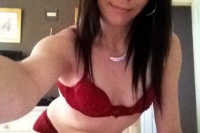 Michelle Selling Her Nude Pictures, Custom Videos & Dirty Knickers