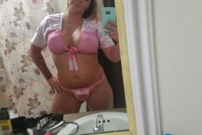 SEXY SINGLE FLORIDIAN FEMALE