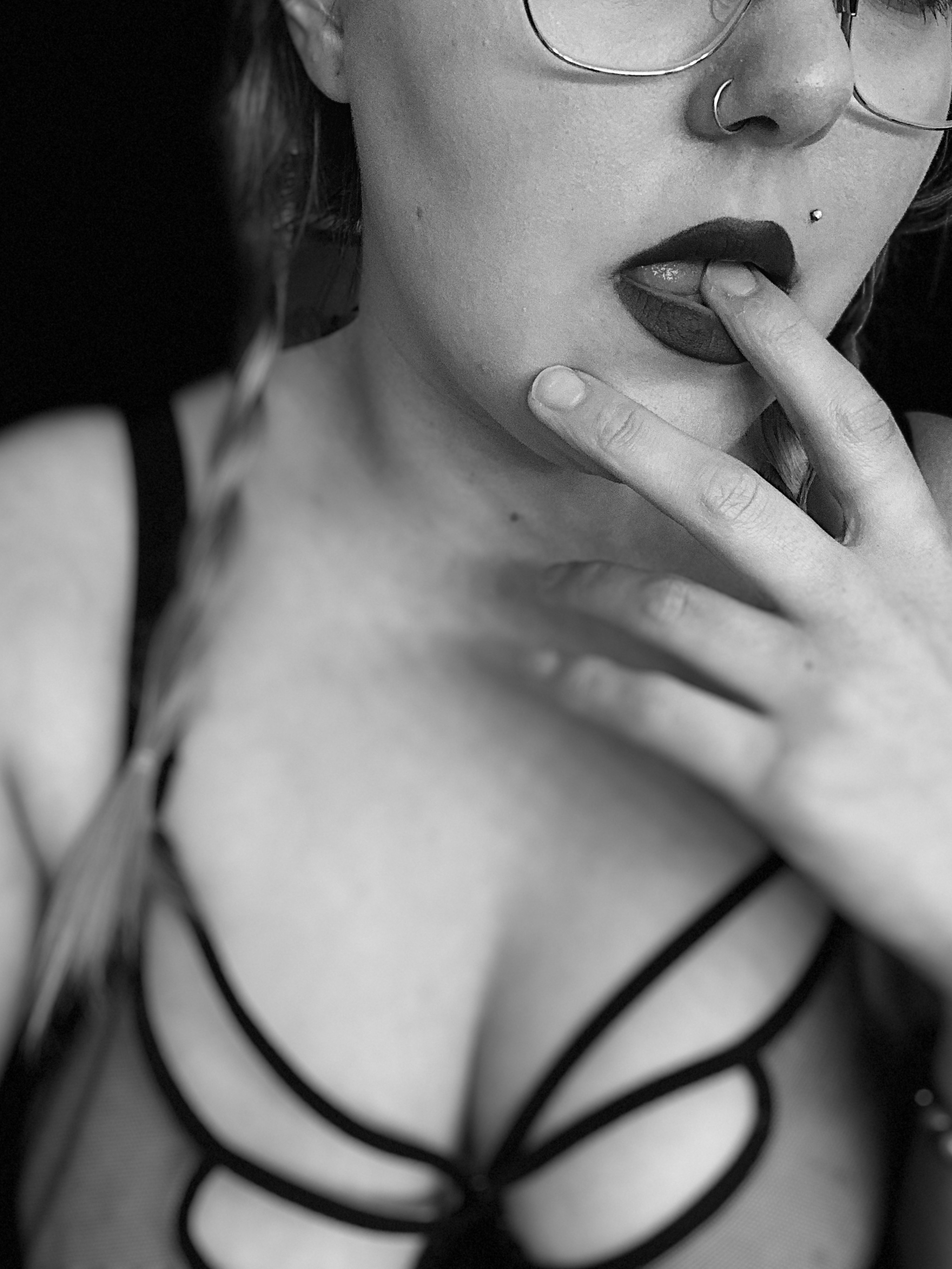 Roxxxy enjoys spanking, choking, hair-pulling, biting, doggy, swallowing Roxxxy enjoys spanking, choking, hair-pulling, biting, doggy, swallowing