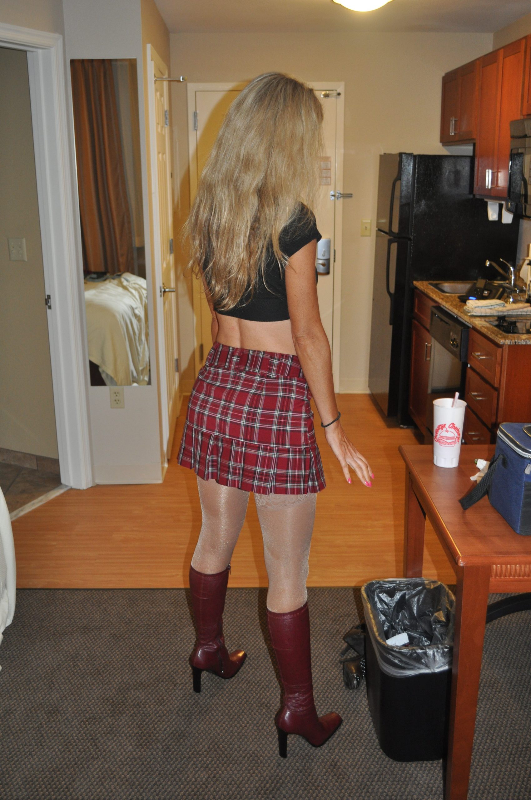 Aimtoplease Is Looking To Sell Her Naughty Pictures and Videos Now Aimtoplease Is Looking To Sell Her Naughty Pictures and Videos Now